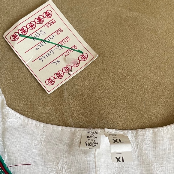 New with Tag. White & Green Salwar Kameez suit with Dupatta - Picture 13 of 15